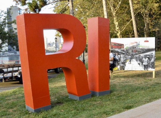 "Uglier Than Ugly" Red RI Sign Gets Harsh Reviews "Uglier Than Ugly" Red RI Sign Gets Harsh Reviews