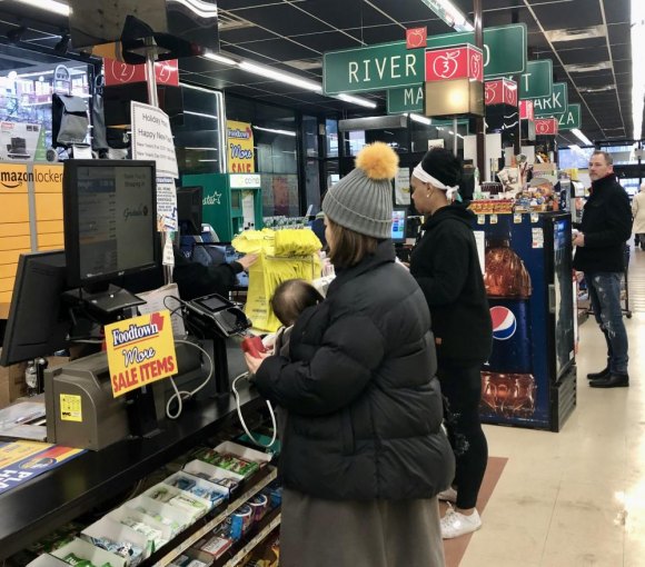 Gristedes Out, Foodtown In, Kicks Off 2020 Shoppers Checking Out At Gristedes Faced Foodtown Welcome Signs