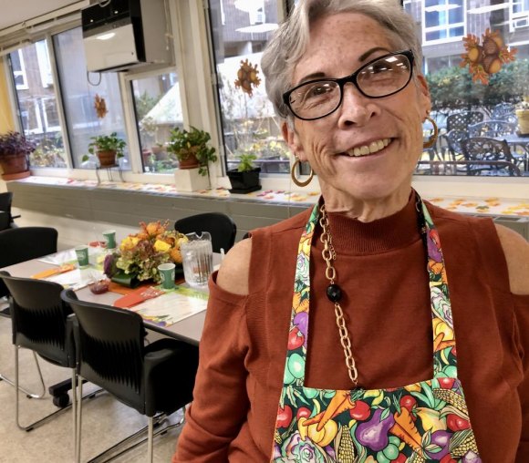 CBN/RI Senior Center, Volunteers Make Thanksgiving A Feast Roosevelt Island Disabled Association President Wendy Hersh.