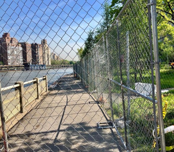Promises Kept: DEP Dismantles Octagon Park Fence, Liberating Picnic Space Protective fencing restricting access to the West Promenade during seawall railing construction will remain until the work is done.