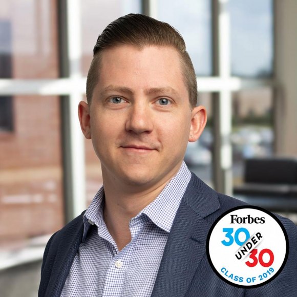 Roosevelt Islander Mark Kilpatrick Wins Forbes 30 Under 30 Award Mark Kilpatrick, Forbes 30 Under 30 award winner makes his home in Manhattan Park.