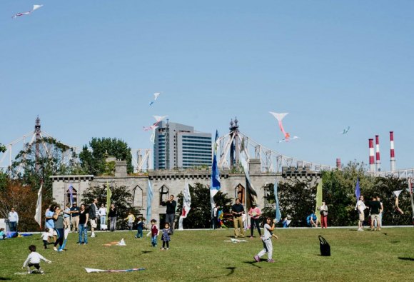 Kite Flight for Peace & Human Rights 2019, FDR Four Freedoms Park Kite Flight for Peace & Human Rights 2019, FDR Four Freedoms Park