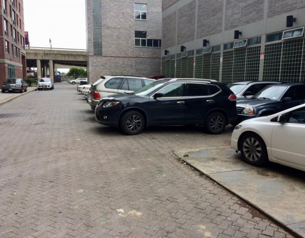 Correcting The Main Street Wire S Errors In Reporting On Rats Illegal Parking On Tuesday At Ps Is 217 Crossing The Line Into Fire